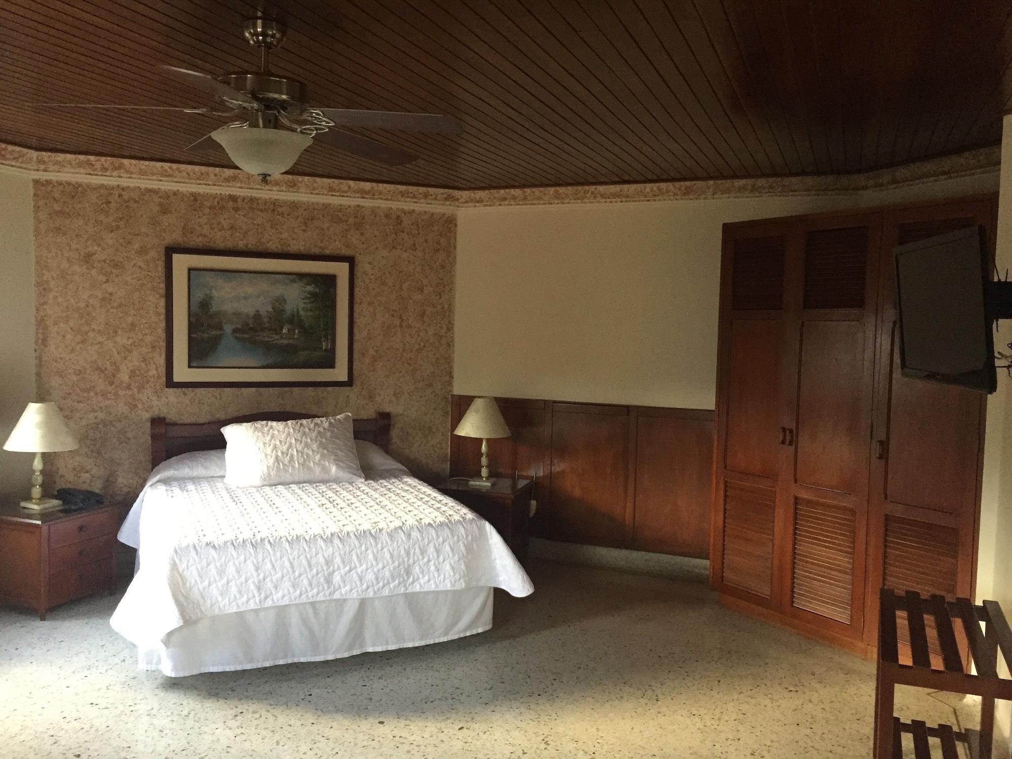 Hotel Stein Colonial Cali Ngoại thất bức ảnh